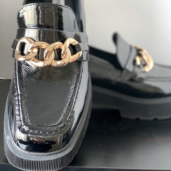 Steve Madden - Picture 1 of 3